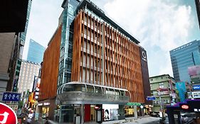 Metro Hotel Myeongdong